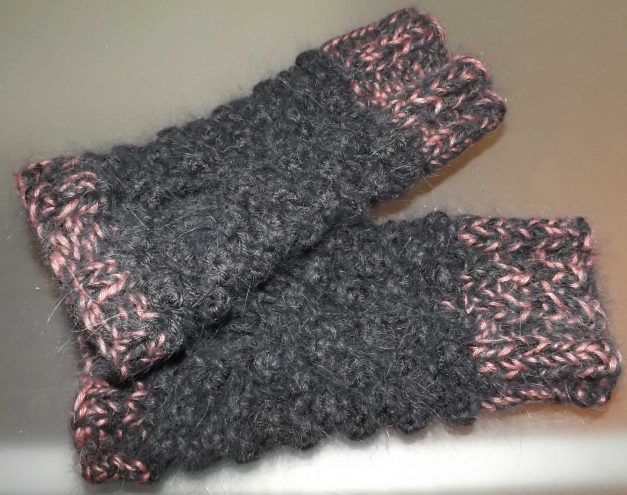 Stulpen & Tube, loser Schal gestrickt rosenholz rauchblau