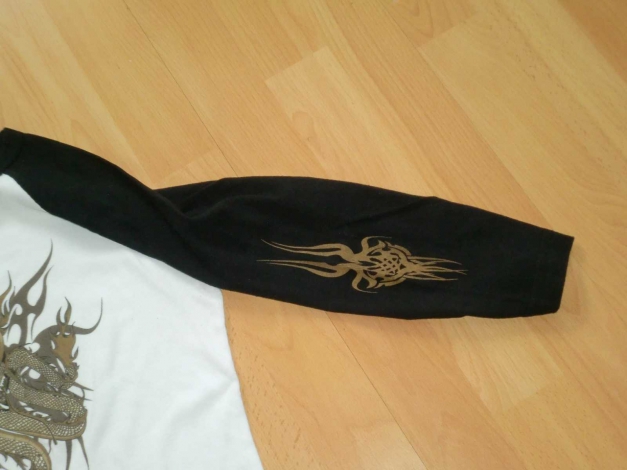 Shirt, Gr. S, mit Drachen-Motiv