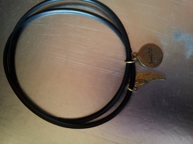 Verschiedene Armbänder