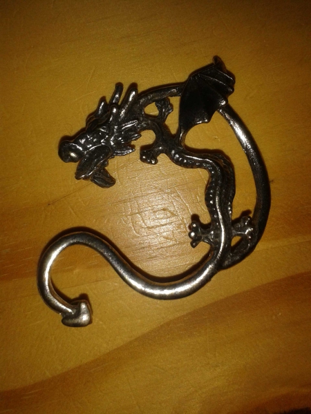 Drachenohrring Antiksilber farben