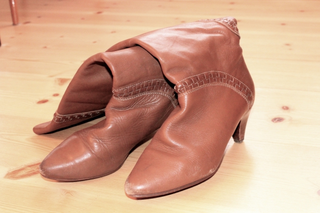 Wunderschöne Leder Vintage Stiefel in Camel / Braun