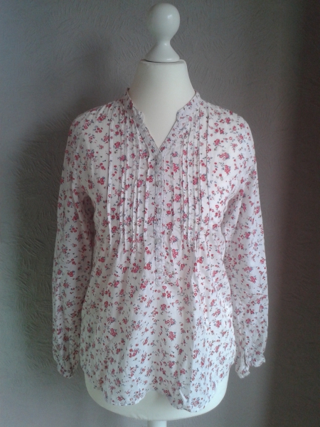 Geblümte Bluse weiß/rot/pink/blau Gr.152