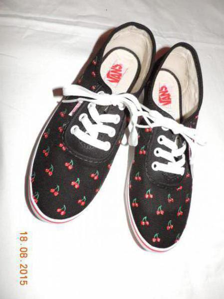 Vans Halbschuhe Sneakers Cherry Kirsche schwarz weiß rot grün Größe 37