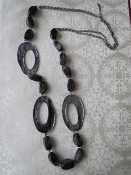 Kette, schick, 44 cm, neu