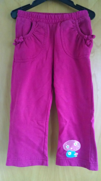 Bequeme, kuschelige Jogginghose Gr. 86