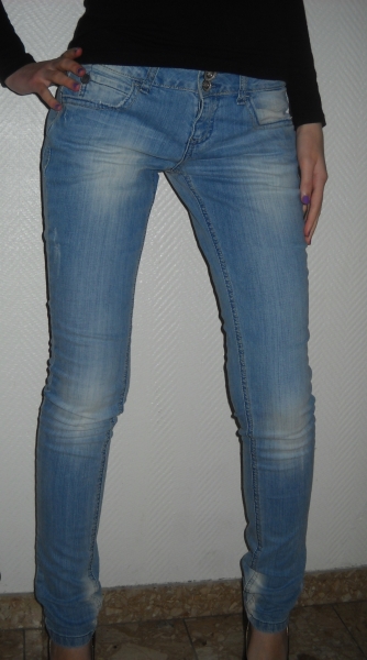 ZARA Jeans Hose blau Used Look Vintage Demin Rules by TRF 34 36 XS S Waschung hüftig Röhrenjeans