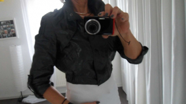 Vero Moda - kurze Jacke - M -