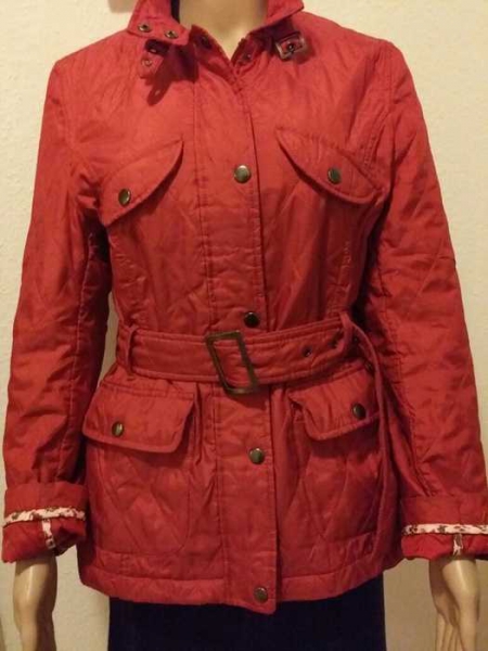 Sehr Schöne Übergangsjacke in Rot / Authentick Clothing COMPANY 