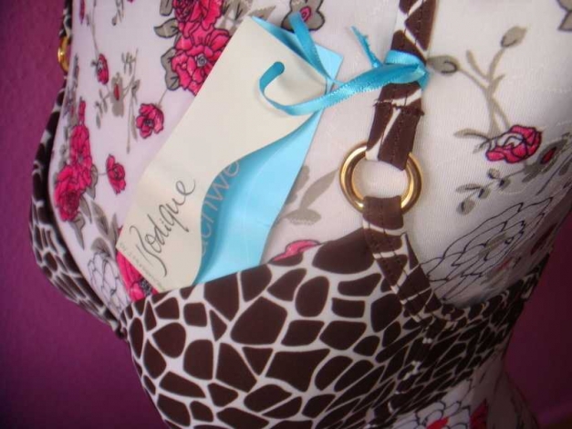 Sonja Kraus Bikini von Hunkemöller Giraffenmuster mit Goldringen XS/75C