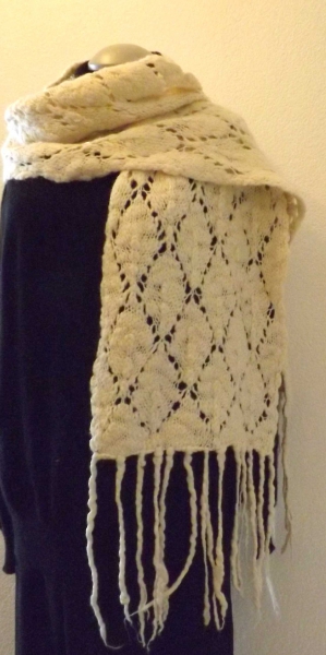 Schal PENNYBLACK wollweiß Lochmuster 