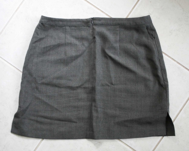 Rock business grau / Hennes