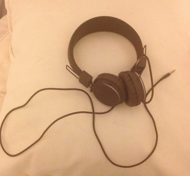 Urbanears Kopfhörer in Braun