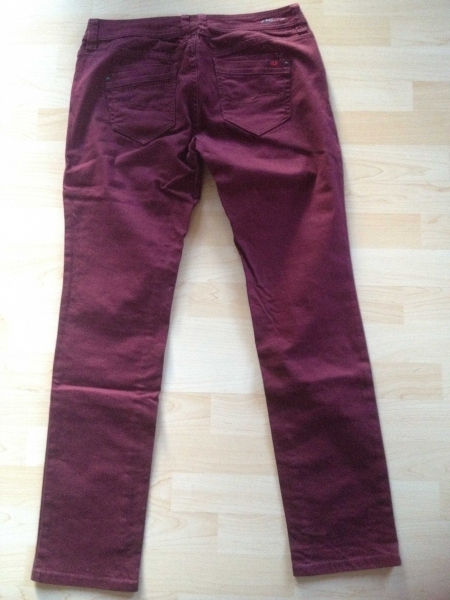 Qs by s.Oliver Catie Jeans Gr 40/30 Purpel Lila