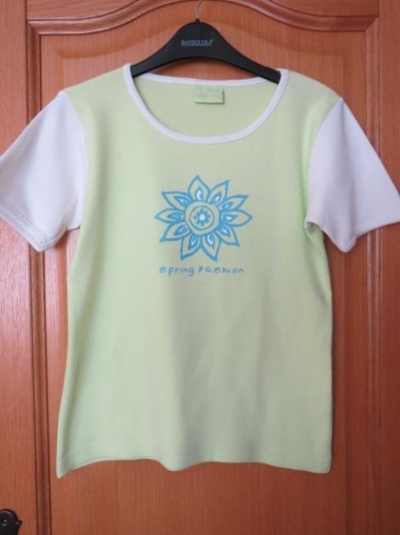 T-Shirt,Kurzarm,grün-weiß