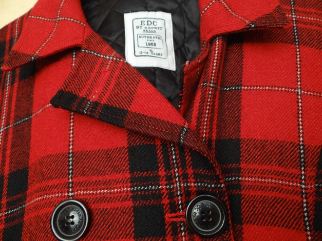 Süße rotkarierte Übergangs-/Winterjacke 