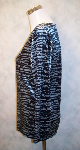 Schwarz-silbern-gemustertes Langarm-Shirt Leo Panther Samt Gothic Gr. S