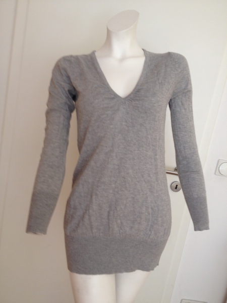 Leichter Pullover/Sommerpulli mit V-Ausschnitt