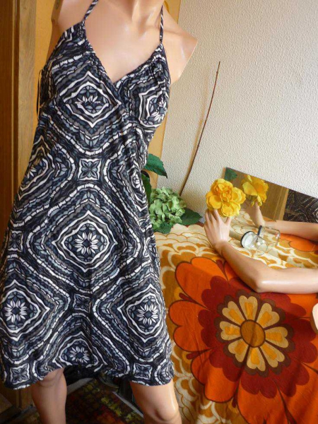 Hippie Kleid * 38 S M * Retro 60er 70er Ethno Boho Hipster * psychedelic * neckholder * Preis: VHB