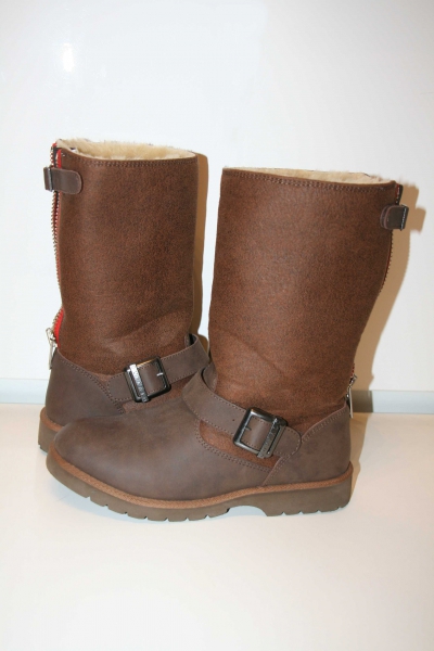 Gefütterte Winterstiefel von Buffalo