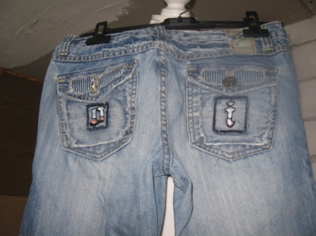 *** Genial ~ Jeans ~ Bermuda ~ Nieten *** 