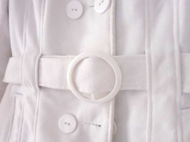 Schöner Mantel weiß // Herbst-Winter14