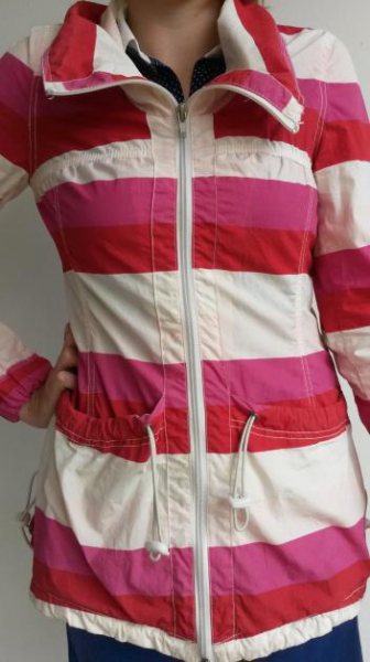 buntgestreifte Anroakjacke