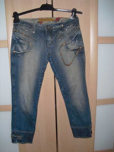  sexy 3/4 jeans caprihose mit pailetten