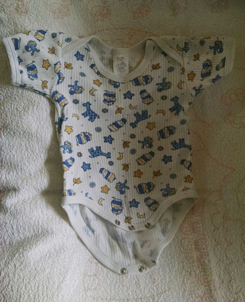 Gerippter Kurzarmbody Gr. 56/62