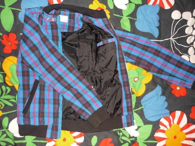 * NEU * Forvert * Jacke Gr S 46 * schwarz blau rot kariert * Preis: VB