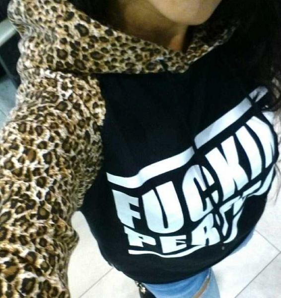 Kaputzenhoodie mit Leoprint / Neu