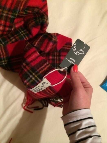 Neu mit Etikett! - Super kuscheliger Schal - Reine Schurwolle Luxury Tartan Schal - echtes Lammfell