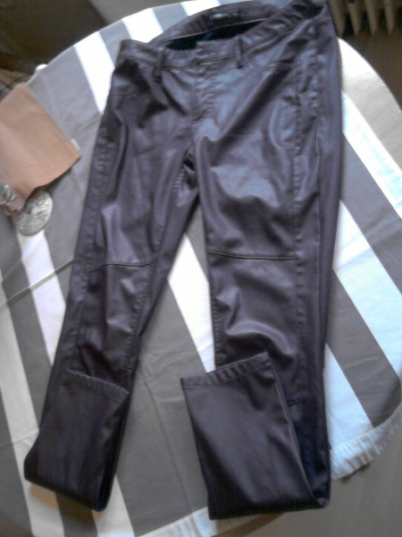 Kunstlederhose Gr.XL 42 bordeauxfarben