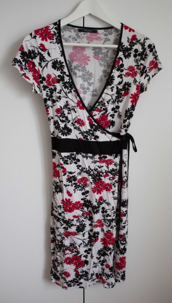 Vero Moda asiatisches Wickelkleid