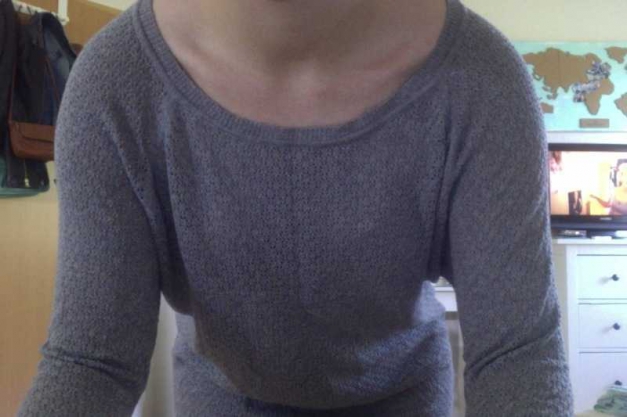 Lässiges Oberteil mit Glitzer für Herbst und Winter by Mango