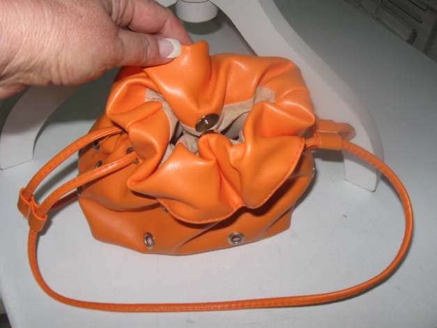 *** Süße kleine Beutelhandtasche ***