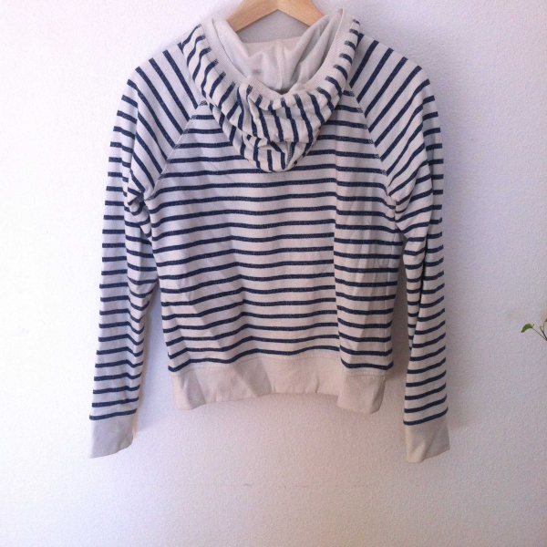 Gestreifter Kapuzenpulli Hoodie