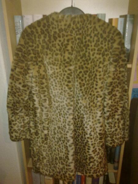 Leo Mantel von Mango