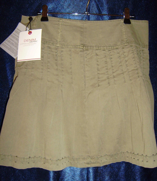 Süßer Rock Gr. 38, grün bzw. oliv von Denim Vero Moda, NEU