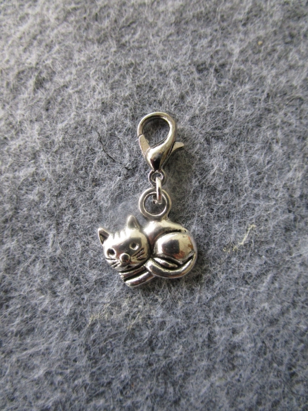 Charm Anhänger süßes Kätzchen NEU
