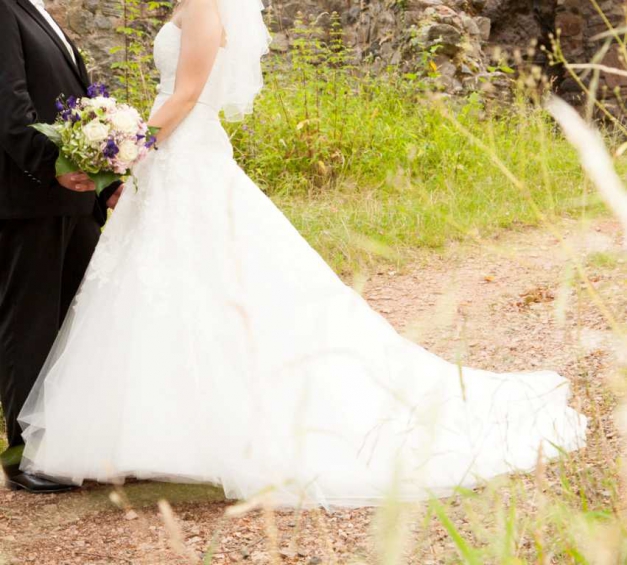 La Sposa Brautkleid aus Tüll & Spitze Gr 38