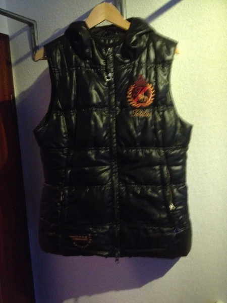 Sansibar Sylt Weste Special Edition mit Totilas in schwarz