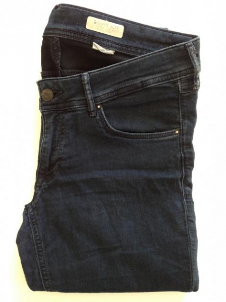 Röhrenjeans, dunkelblau