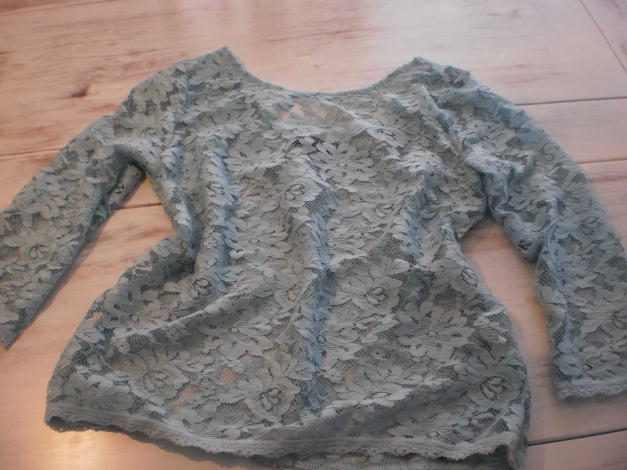Pullover aus Spitze