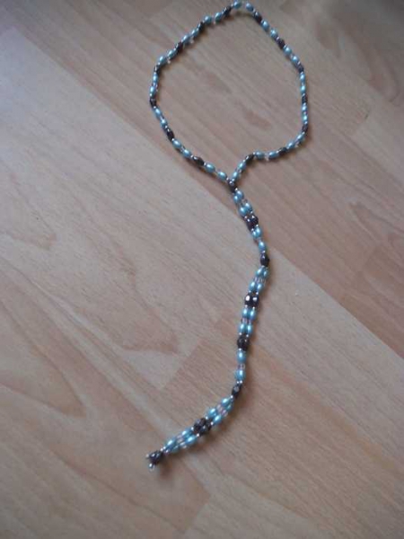 türkise Perlenkette mit Magneten