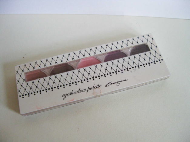lidschatten palette rosa weinrot pinupstil