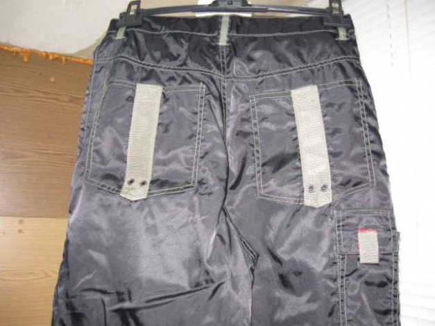 *** NEU ~ Skater Hose ~ Details ***