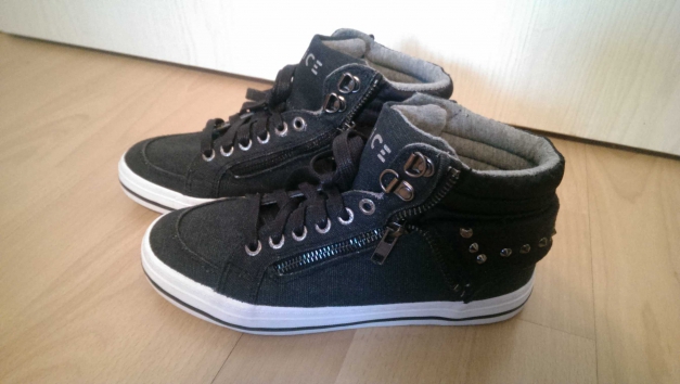 coole Sneaker, Gr. 36