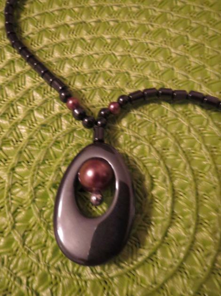 Kette mit Anhänger, anthrazit, 26 cm