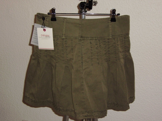 Süßer Rock Gr. 38, grün bzw. oliv von Denim Vero Moda, NEU
