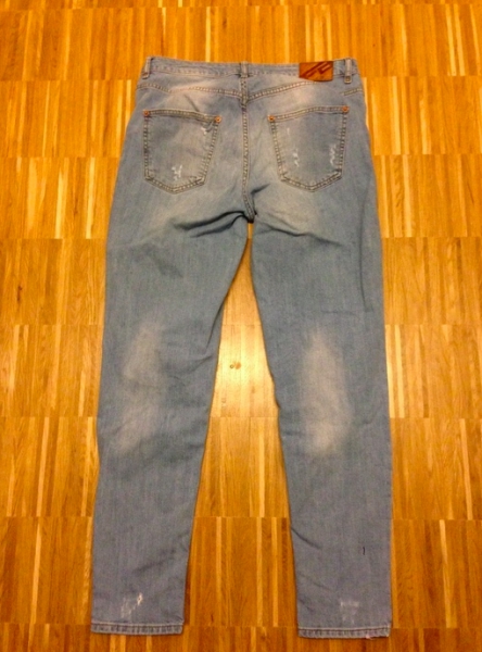 Coole Boyfriend Jeans mit Löchern 